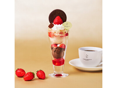 【ピエール マルコリーニ】シャンパーニュが華やかに香るパフェやワッフルなど、イチゴをふんだんに使用したカ...