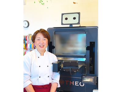 バウムクーヘンAI職人「THEO(テオ)」 が和歌山初登場!