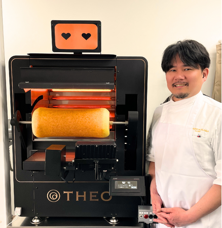 大阪のパティスリーに「THEO（テオ）」初登場！生はちみつの「大阪はちみつバウム」発売開始