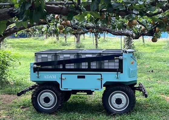 輝翠の自律走行AIロボット「Adam」、初回生産分を完売