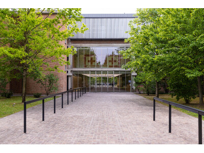 マックスマーラ「マックスマーラ・アート・プライズ・フォー・ウィメン」巡回型の国際アワードへ移行