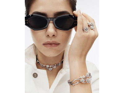 【DIOR FINE JEWELLERY】「ラ ローズ ディオール」新作のヴィジュアルが公開