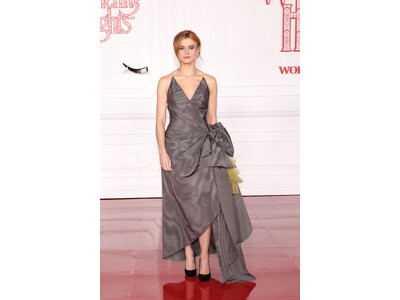 【Dior】ディオールを纏うセレブリティ：アリソン・オリバー @『嵐が丘』ワールドプレミア