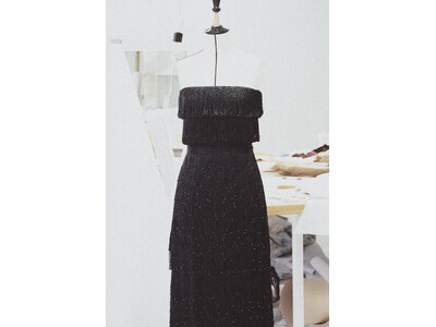 �yDior�z���[�Y�E�o�[�����Z�������b�N�̃T���H���[���t�F�[�������J