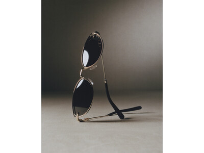 【Dior】新作「プティ CD」サングラス