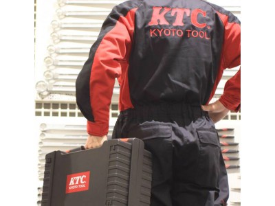 つなぎ服や工具柄リュックなど人気グッズがお得！　最大42％OFFのKTCオフィシャルショップ決算セール開催中