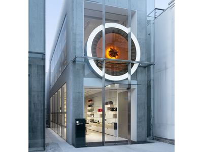 KEFが直営店2周年キャンペーンを開催