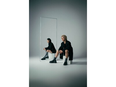 DR. MARTENSより春の最新コレクション“THE DOUBLE STITCH”と 日本限定発売の“THE WHITE SMOOTH”が登場！