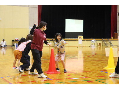 公開講座「ミライキッズ体力測定&親子ふれあい遊び」を開催しました