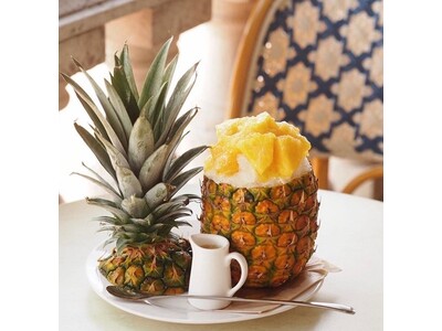まるごとパインは圧巻の迫力！カフェブンブンに沖縄の夏を彩るフルーツかき氷が登場！