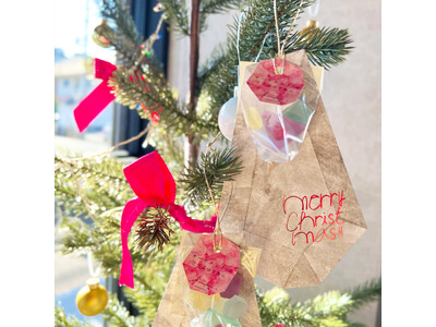 ハラペコラボのキラキラ輝くスイーツとオリジナルグッズで迎えるクリスマス＆お正月