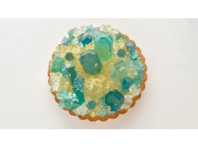 ”まるで宝石”5月の誕生石エメラルドが輝くアイスタルトを4月24日正午より20台限定販売開始！