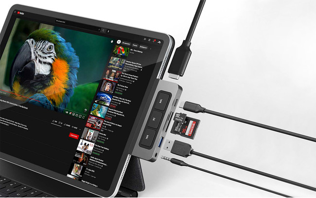 HYPERAEIfBApL[ڂiPadpUSB-C Media Hub̔Jn