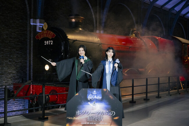 ���[�i�[ �u���U�[�X �X�^�W�I�c�A�[���� - ���C�L���O�E�I�u�E�n���[�E�|�b�^�[ ���ʊ��u�z�O���[�c����̏��ҏ�v�I�[�v�j���O�����炩�ɐ錾 ���A���ȑg�����̋V���ɍ��c�Ђ�肳��E�g�숤������勻��