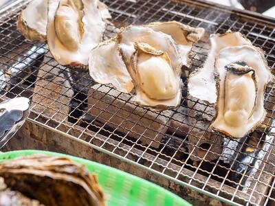 「日立シビックセンターで牡蠣小屋」出張かき小屋が茨城 日立に出店「地域活性・東北復興支援プロジェクト 出張カキ小屋 牡蠣奉行」が日立シビックセンター広場 で短期出店（1/10-2/24）日立新都市広場