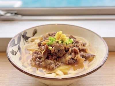 4月24日、船内うどん店に新メニュー「国産和牛のプリプリ柔らか肉うどん」が登場！