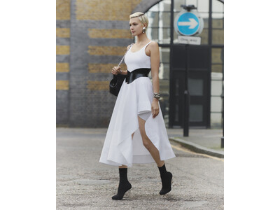 【Alexander McQueen】2023年春夏コレクションより新作シューズ「SHARD SHOES」