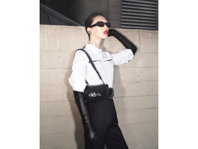 【Alexander McQueen】新作バッグ「The Biker Jewelled Satchel」が登場