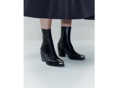 【Alexander McQueen】2022年秋冬プレコレクションより新作が登場