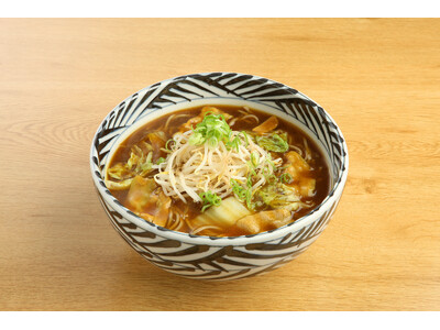 蕎麦専門店「おらが蕎麦」で昼は温かい「カレーそば」、夜は牡蠣やブリなどを使った「冬のおすすめメニュー」を...