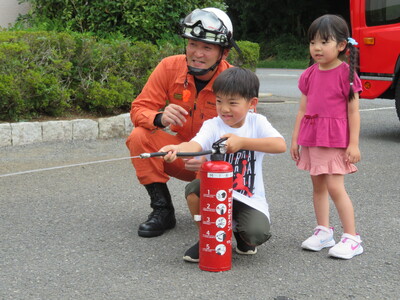 人気のパトカーや消防車など「はたらくくるま」大集合!あみアウトレットで車両展示や防災体験で学びと発見の秋