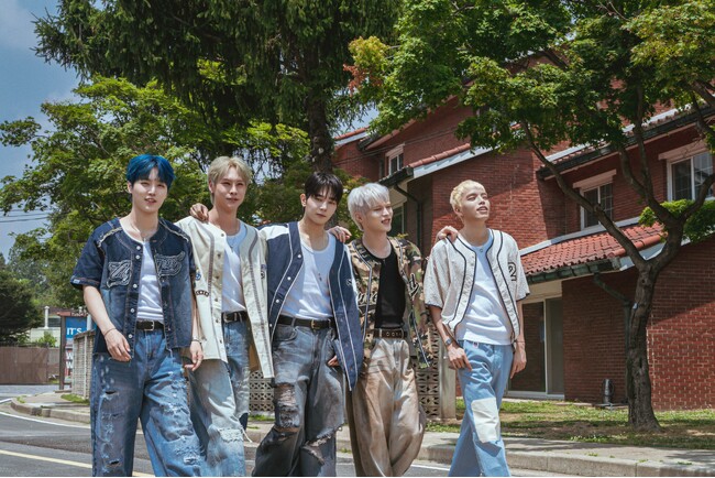 速報！オリコン2位獲得で注目の韓国ボーイズグループCMDM、新曲『Skyline』の発表決定！7月18日スタートの来日シーズン中に初披露！？