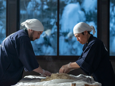 ゼロから挑む、“体験する酒蔵”と“女性創業蔵元”の誕生― ユネスコ無形文化遺産「伝統的酒造り」を未来へつなぐ ―「雪と里山醸造所」2025年冬、新潟・十日町に開業