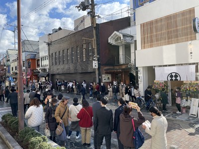 古都奈良に魅入る。和スイーツ “わらびもちドリンク” で観光をリードする「甘味処 鎌倉」が奈良三条通りにオープン。