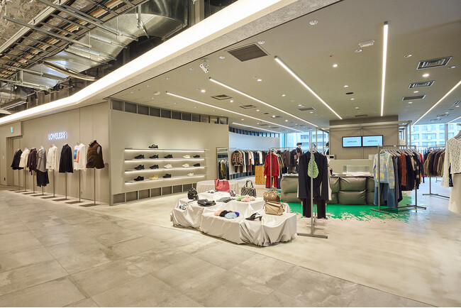 セレクトショップ「ラブレス」新店舗がルミネ史上最大規模の商業施設「ニュウマン高輪」に9月12日(金)オープン！