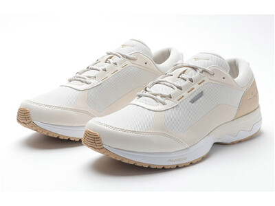 『MIZUNO WAVE』と高反発素材『MIZUNO ENERZY FOAM』でスムーズな歩き心地　ミズノウォーキングシューズ「WAVE XE-1」発売