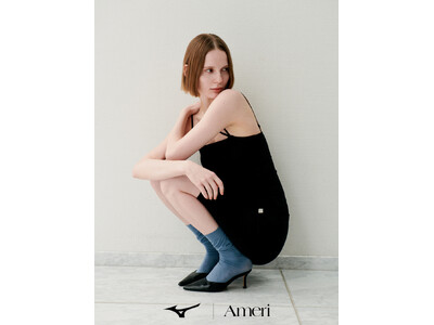 総合スポーツ用品メーカーMizuno(ミズノ)と、ファッションブランドAmeri(アメリ)のコラボレーション涼感素材『アイスタッチ』を使用した“魅せる機能性インナー”を展開