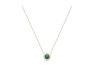 ピアジェの「ポセション」コレクションから新作のマラカイトペンダントが登場