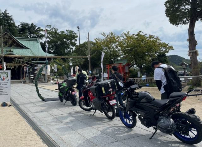 しまなみ海道 因島 大山神社　「株の神様」が鎮座する神社にカブが集結！第４回「原付カブ祭」開催