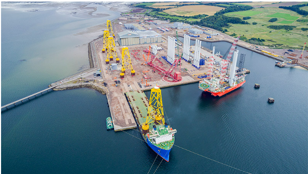 英国洋上風力発電基地港湾事業およびエネルギー産業向け鋼材加工・機器製造事業を三井物産と共同買収