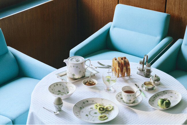 プレスリリース「【ロイヤル コペンハーゲン】アルネ ヤコブセンが愛したグリーン」のイメージ画像