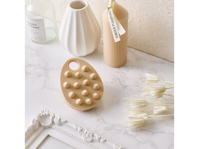 【マペペ】頭皮に気持ちいい刺激！２WAY で使えるシリコーン製スカルプブラシを5月12日（金）新発売。