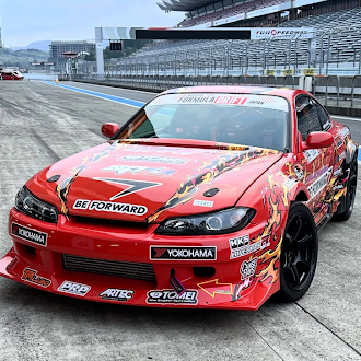 越境ECサイト運営のビィ・フォアード 「モータースポーツチーム　SAMMIT」のスポンサードを継続