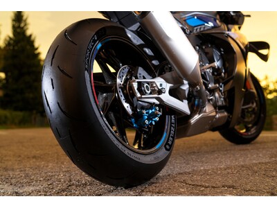 メッツラー、名古屋モーターサイクルショーに出展 - 新製品3モデルを一挙公開