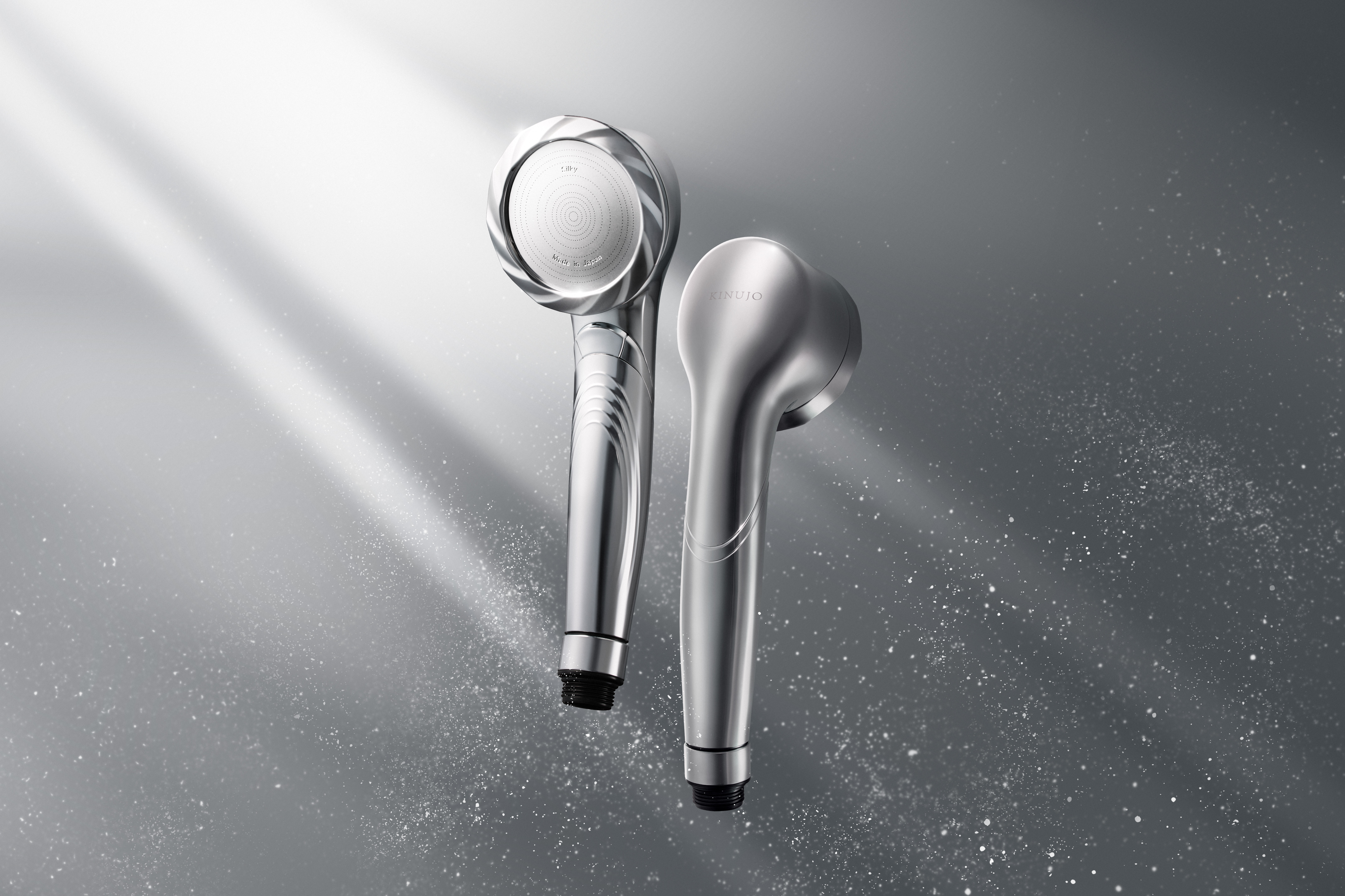 KINUJOからブランド初となるシャワーヘッド「KINUJO Silk Rich Shower」が誕生。精密な777個の極小ホールが生む”シルクリッチ水流”で、とろける肌あたりを実現。