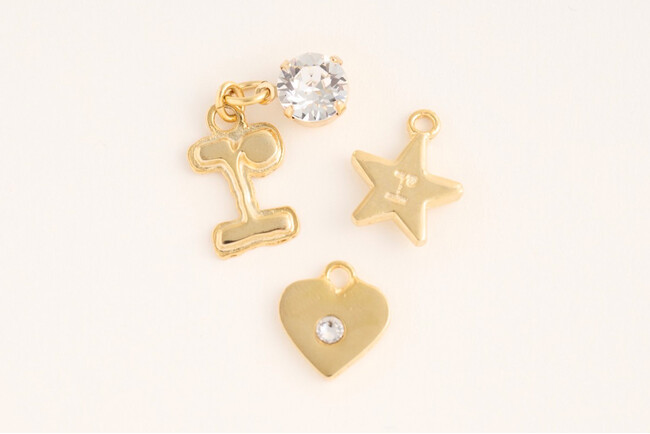 〈レペット〉阪急うめだ本店 "WE LOVE FASHION　FAIRYTALE" スペシャルフェア開催
