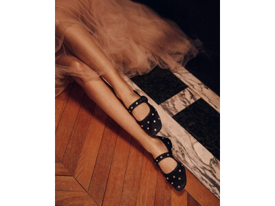 【レペット】心躍るホリデーシーズンに向け、ラインストーンを纏った特別なコレクションが登場