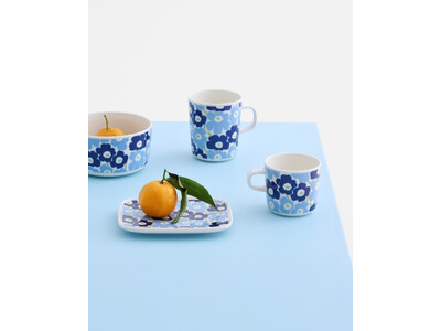 [マリメッコ]ライトブルーとブルーのUnikkoの濃淡が鮮やかなホームコレクションがアジア限定で登場。