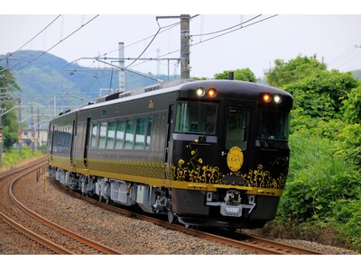 観光列車「はなあかり」運行開始！！