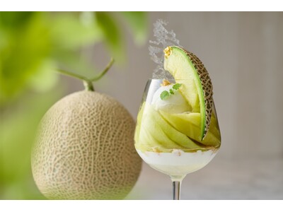 【ホテルグランヴィア京都】老舗酒造の酒粕が引き立てる、涼やかなメロンのご褒美「京酒粕のメロンパフェ」販売開始のお知らせ