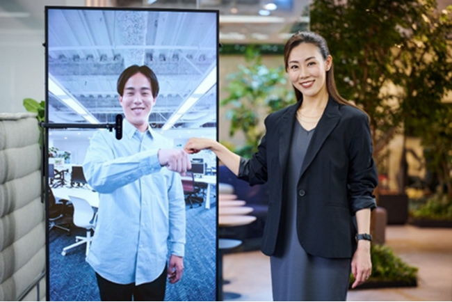 スーパーゼネコン5社が導入するテレプレゼンスシステム「窓」　　　創業以来初の新モデル「Type S」「Type L」を販売開始