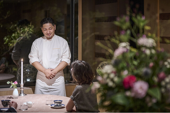 「THE HIRAMATSU HOTELS & RESORTS 賢島」開業10周年記念、“10年間の名作料理”を一夜で味わう宿泊プランを販売開始