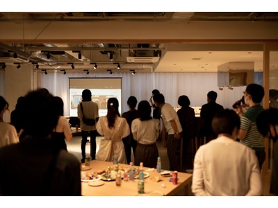 株式会社DERTAが新潟駅前のシェアスペースMOYORe:にて月に1回イベントを主催。地域クリエイターや有識者、起業家などを集めた 交流会・勉強会開催により、新潟のクリエイティブシーンを活性化