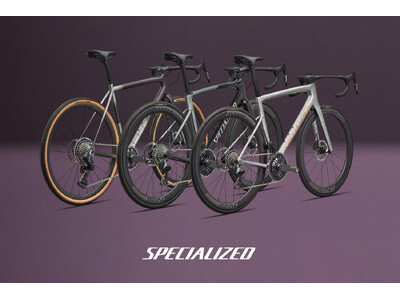ロードバイクの Tarmac 、Roubaix、Crux、に新型 SRAM Force および Riva...