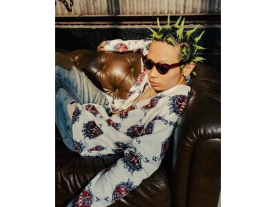 ROYAL FLASH�� exclusive item �uTALKING ABOUT THE ABSTRACTION�v�������[�X�I