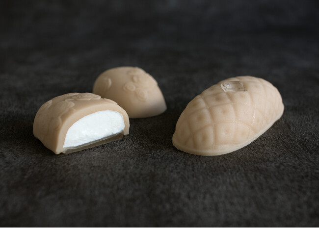 【食べる美術工芸品】正倉院に眠る宝物箱を空想したケーキ、NOT WAGASHI『ベルベットクリームケーキ│宝匣菓(ほうこうか)』を発売